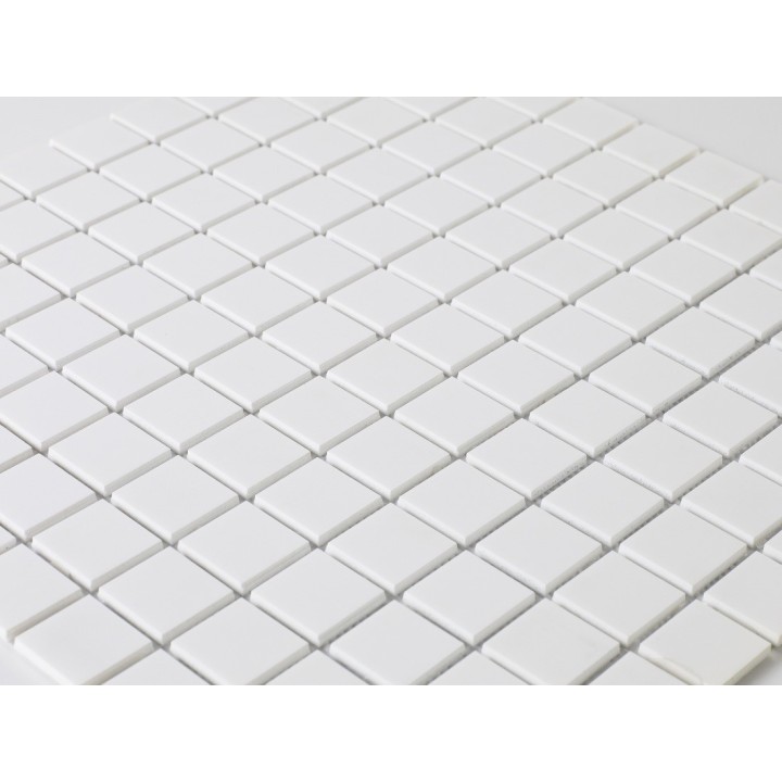 Mosaique solid surface mat et lisse 2,5 x 2,5 cm